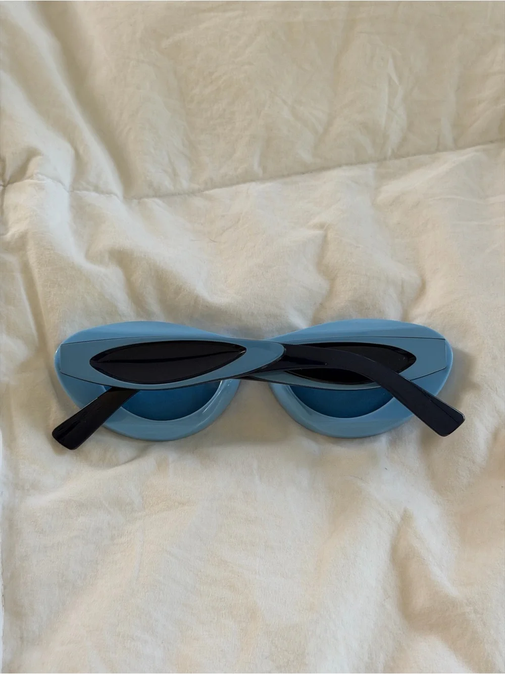 Blue Oval funky Sunglasses